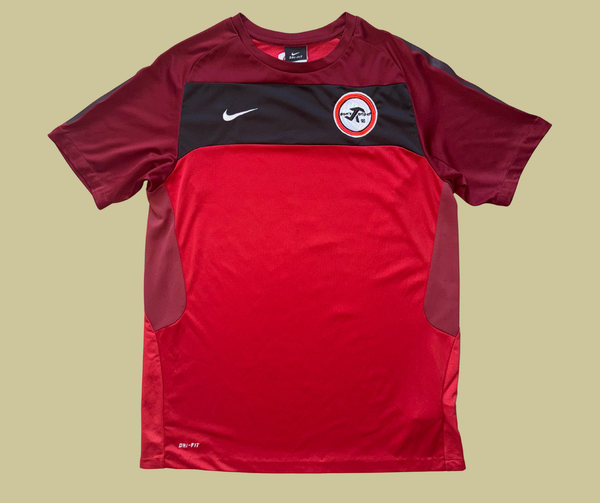 1/1 retro rework - red training shirt (small)