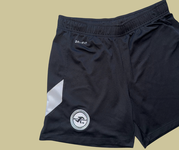 1/1 retro rework - black training shorts (small)