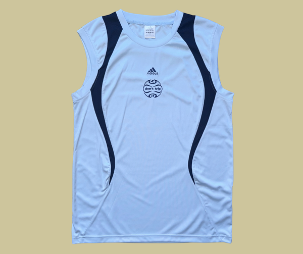 1/1 retro rework - sky blue training top (large)