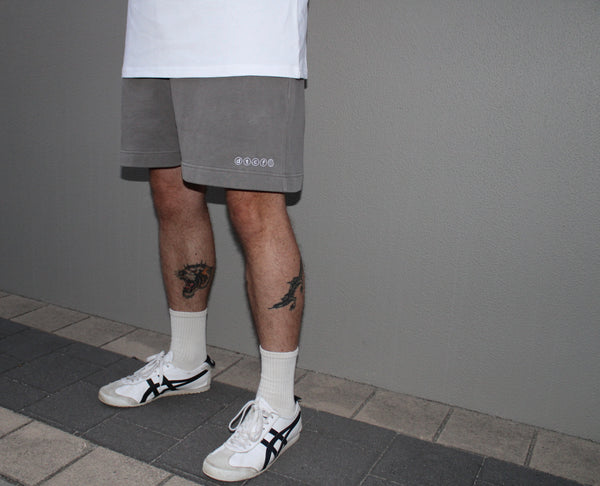 fleece shorts - faded grey
