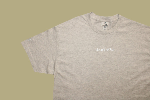 wave tee - ash grey (choose your own embroidery colour)